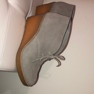 Cole Haan 8.5 ankle booties.  V good condition.
